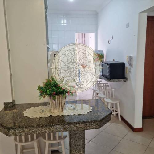 APARTAMENTO COM PISCINA COLETIVA 