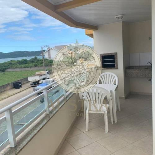 APARTAMENTO QUADRA MAR COM VISTA