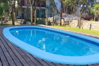 Casa com piscina no Mariscal